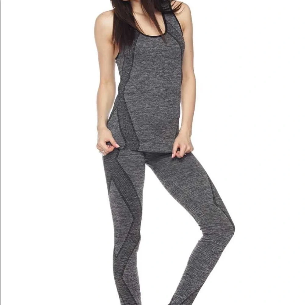 2 Piece Racerback Tank & Legging Set - Picture 8 of 9